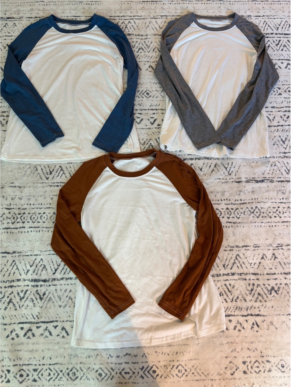 Set of 3 Long Sleeve Raglan T-Shirts Size Small